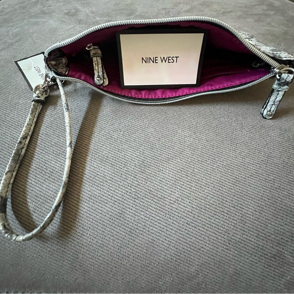 Nine West Faux Snakeskin Clutch Wristlet Elegant Design -No box